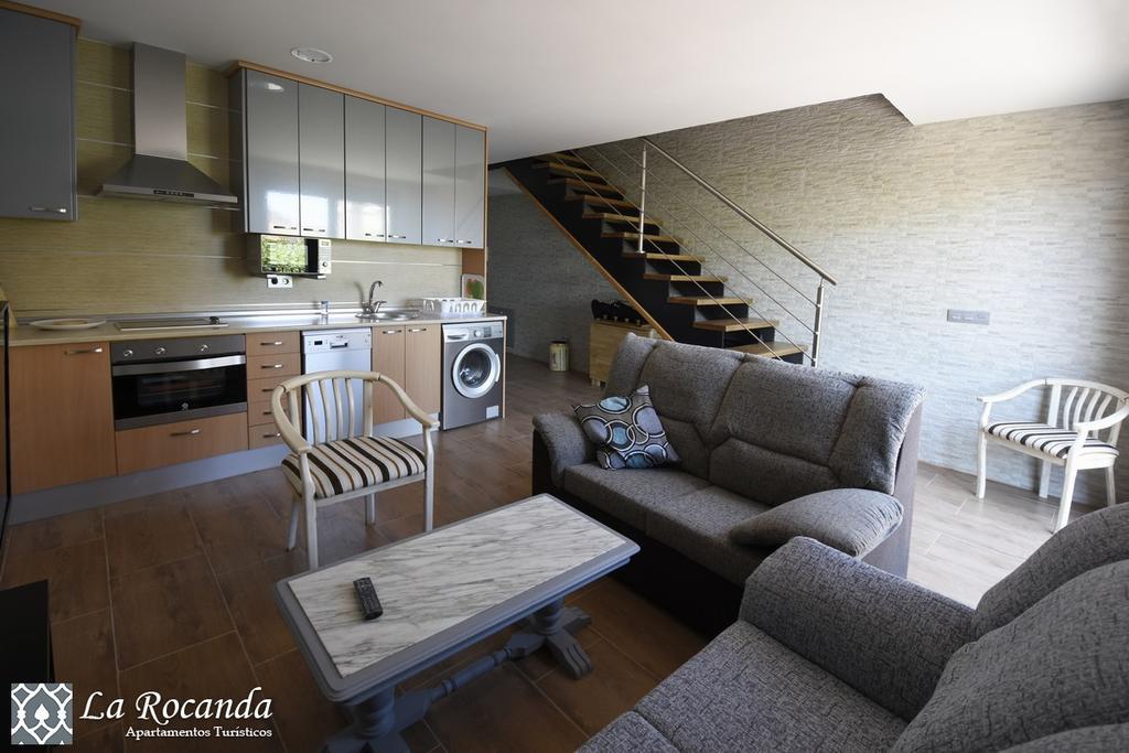 Apartamentos La Rocanda コカ エクステリア 写真