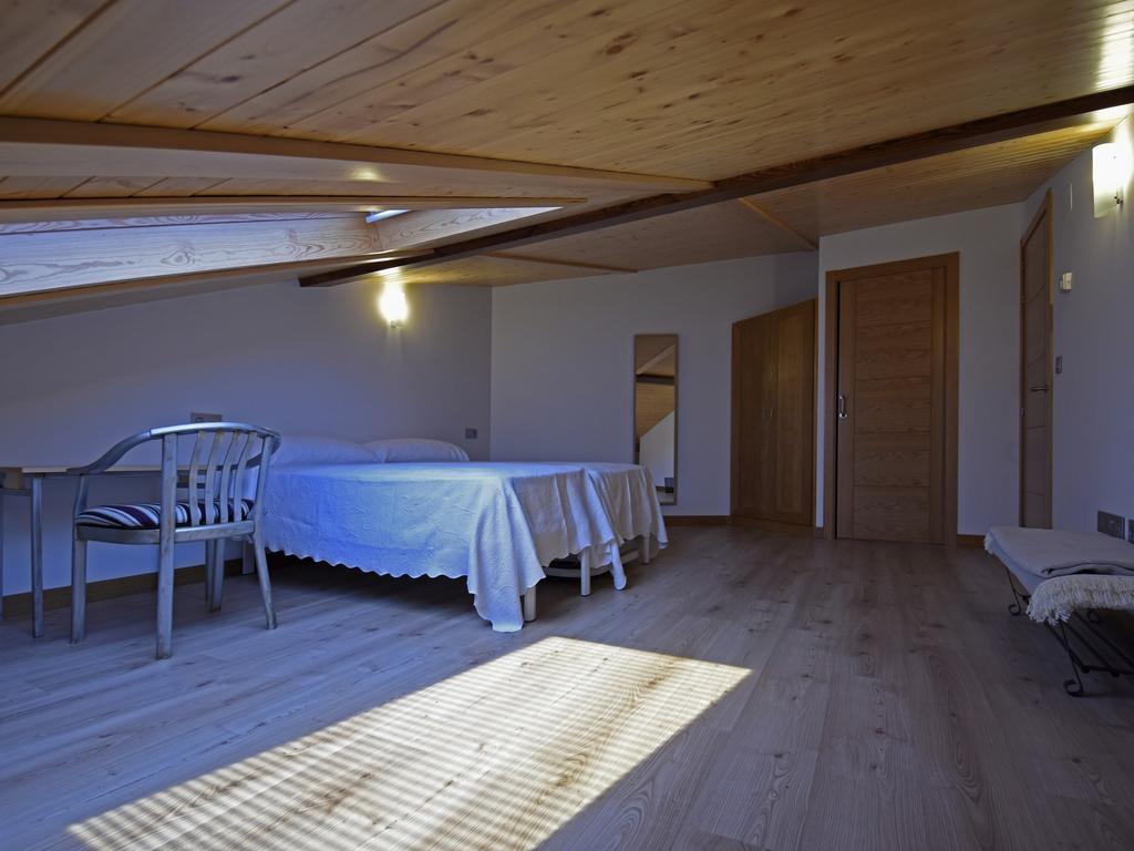 Apartamentos La Rocanda コカ エクステリア 写真
